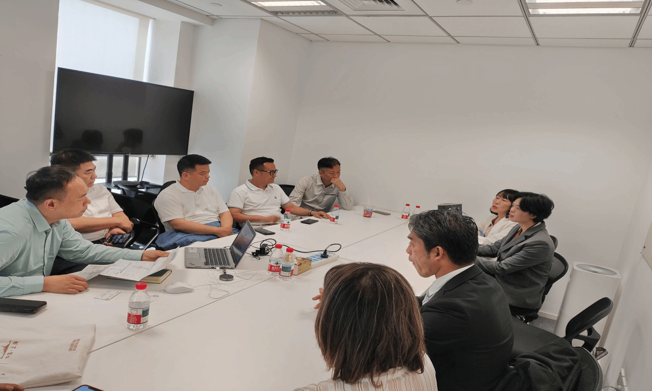 东方语言学院院长程良率队赴上海访企拓岗，深化商业综合体管理服务合作